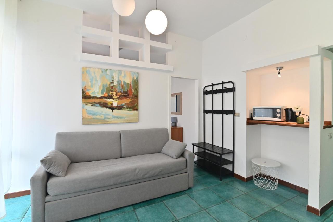 Izzhome Holiday Terrace Cagliari Exterior photo
