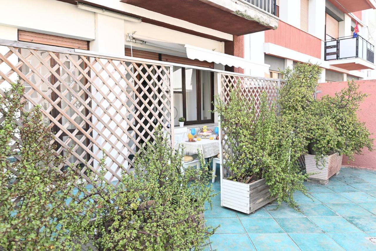 Izzhome Holiday Terrace Cagliari Exterior photo
