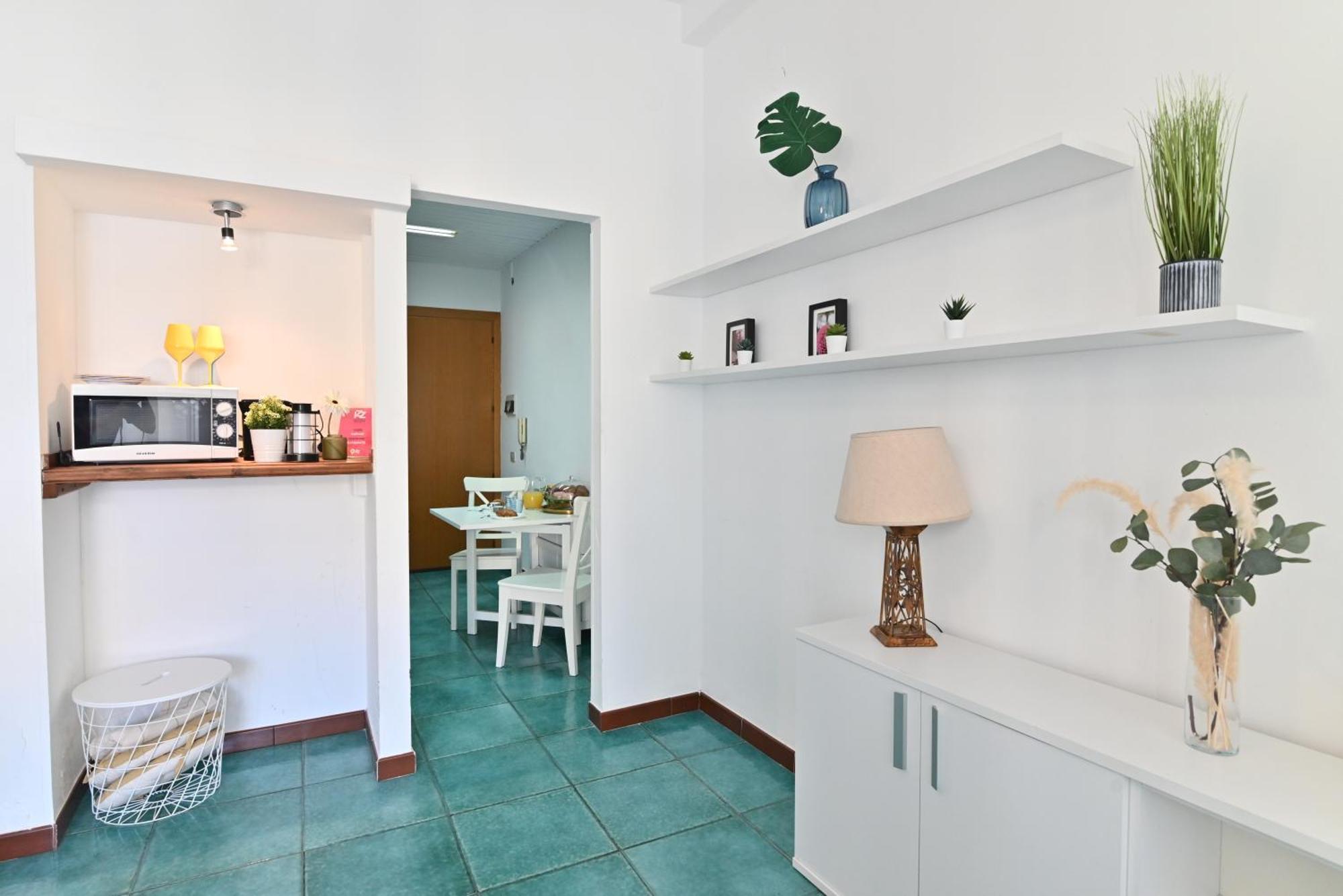 Izzhome Holiday Terrace Cagliari Exterior photo